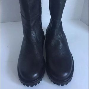 Hunter boots NWOB black sz8.5 was$345fleece lined